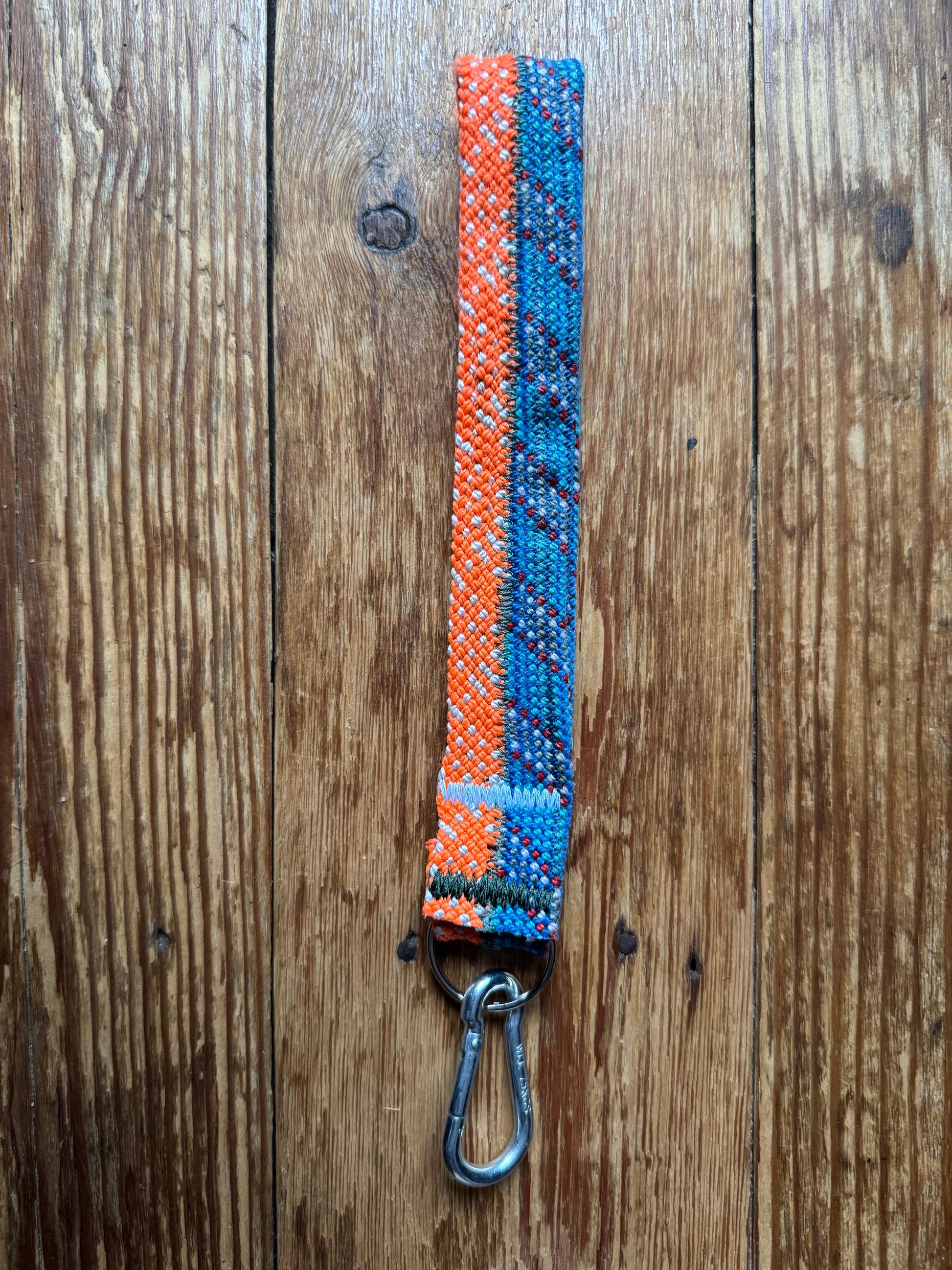 Porte-clés bleu/orange PAYA & be unique.