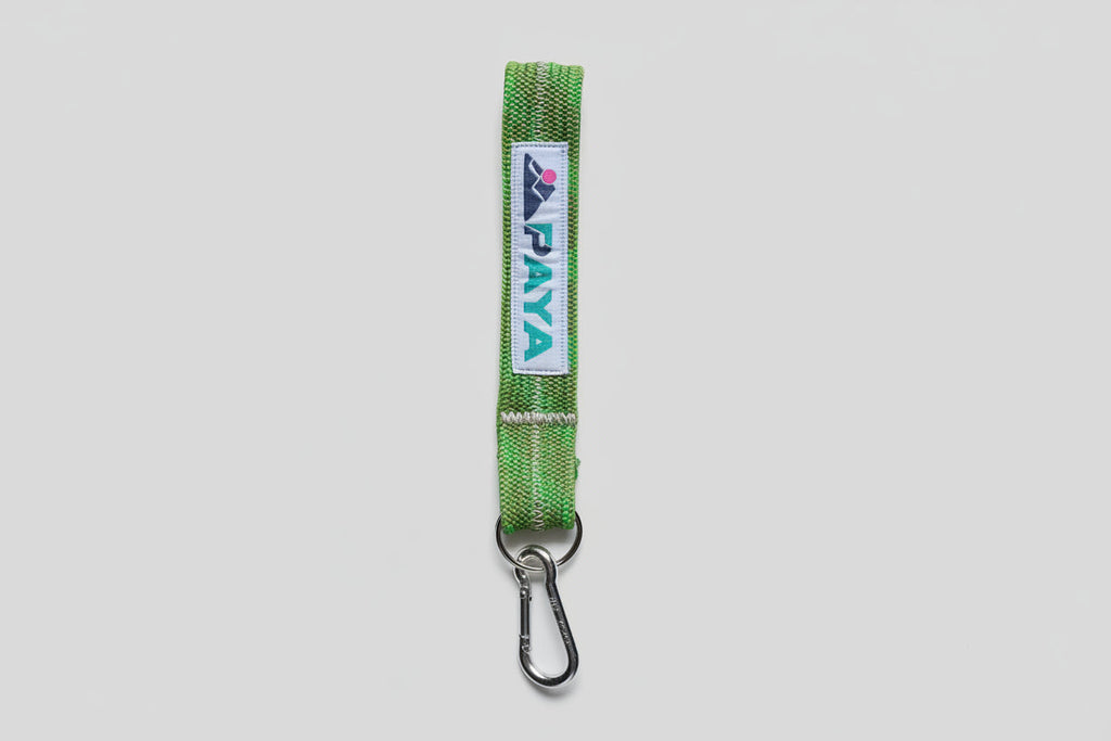Porte-clés vert PAYA & be unique.